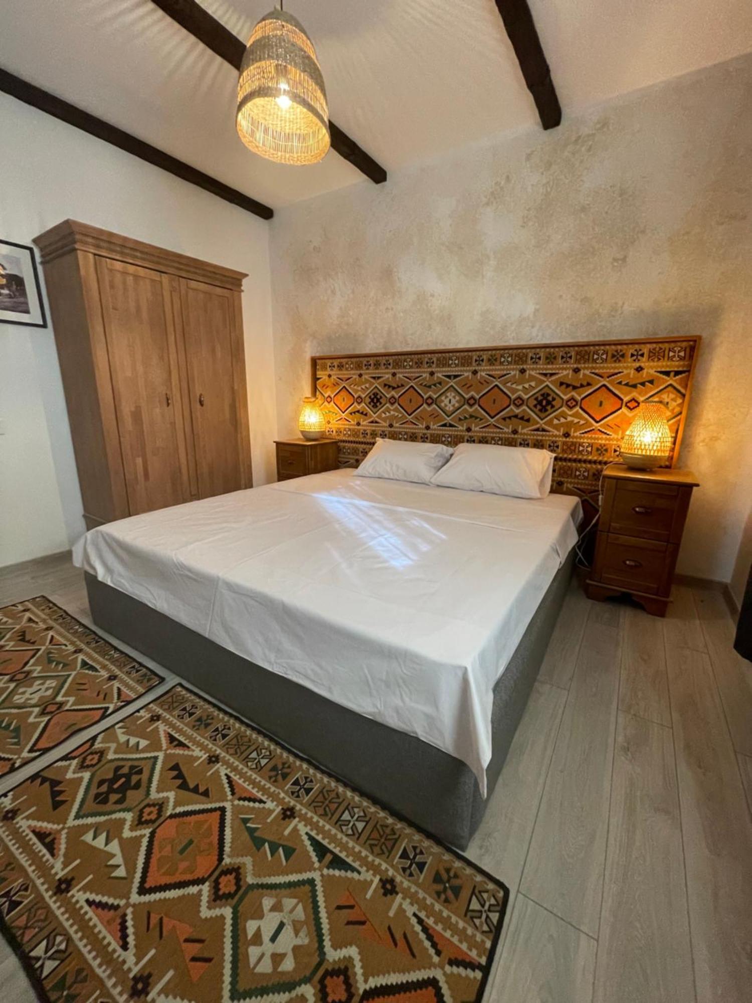 Casa Romaneasca 3*
